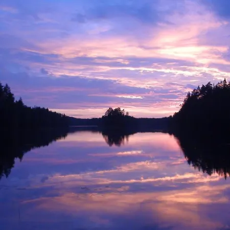 Holiday Cabin Kerimaa 121 * Савонлинна